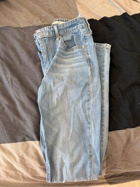 Levi’s 721 jeans